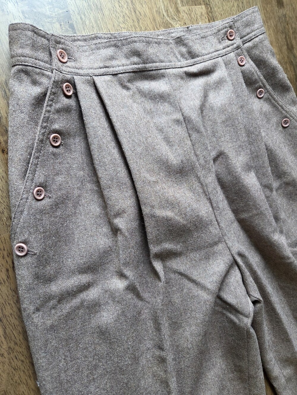 100% Wool Debbie Shuchat High-Waist Pleated Trousers